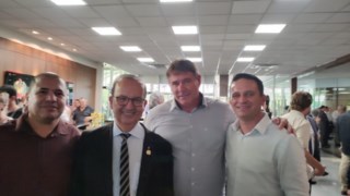 Vereadores Itamar Georg e Maikom Pasternack Participam da Posse da Nova Legistatura da Assembléia Legislativa Estadual Vereadores Itamar Georg e Maikom Pasternack Participam da Posse da Nova Legistatura da Assembléia Legislativa Estadual