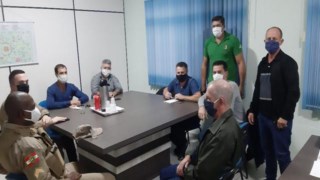 Reunião com Comandante da Policia Militar Reunião com Comandante da Policia Militar